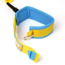 LEASH DE SUP HOWZIT COIL JAUNE/BLEU 9' -Aqua Sport Soldes leash de sup howzit coil jaune bleu 9 1 3